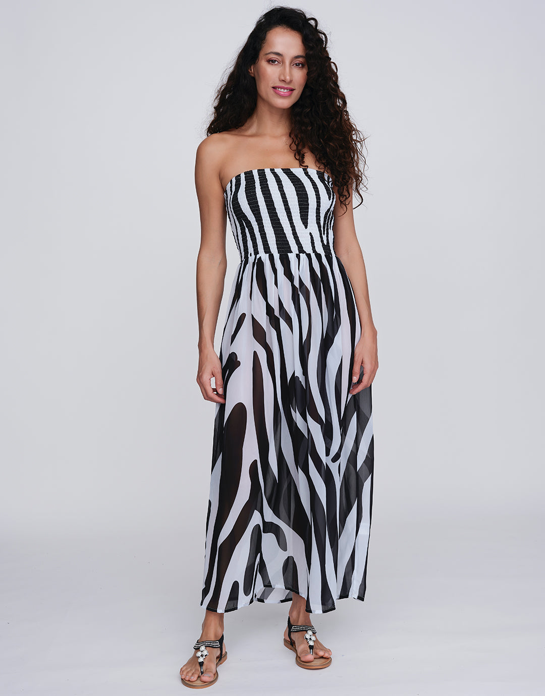 Black and white on sale maxi dress uk