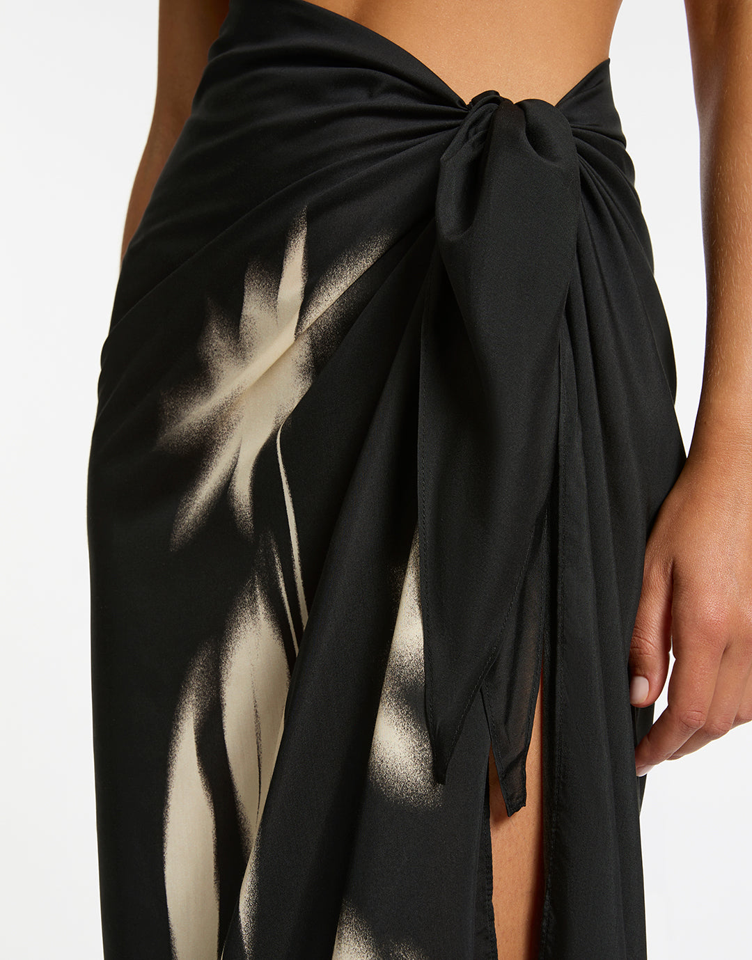 Elora Sarong - Black - Simply Beach UK