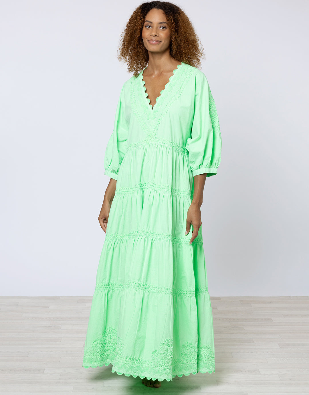 Poplin V-Neck Loose Maxi Dress with Ric-Rac - Apple - Simply Beach UK